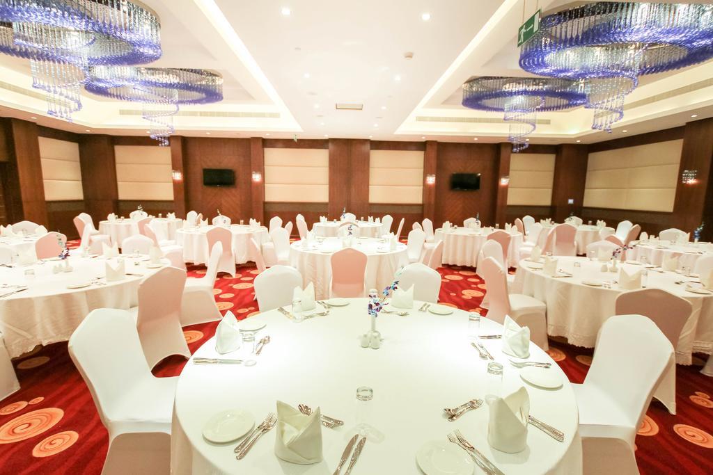 Danat Capital Hotel Абу-Даби Экстерьер фото