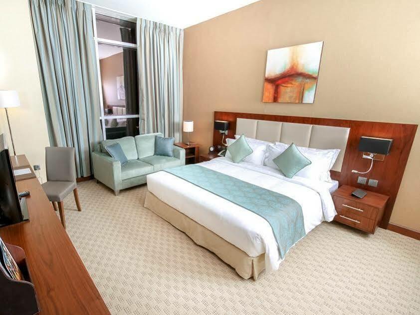 Danat Capital Hotel Абу-Даби Экстерьер фото