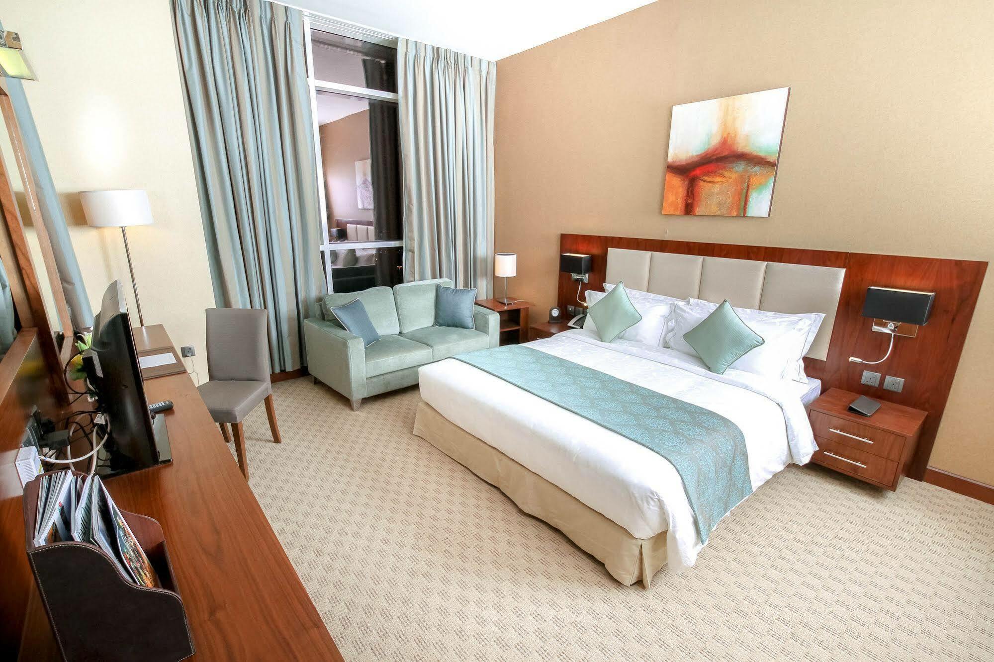 Danat Capital Hotel Абу-Даби Экстерьер фото