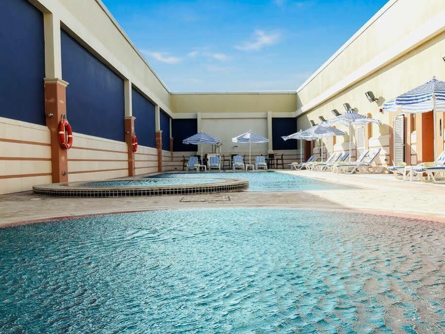 Danat Capital Hotel Абу-Даби Экстерьер фото